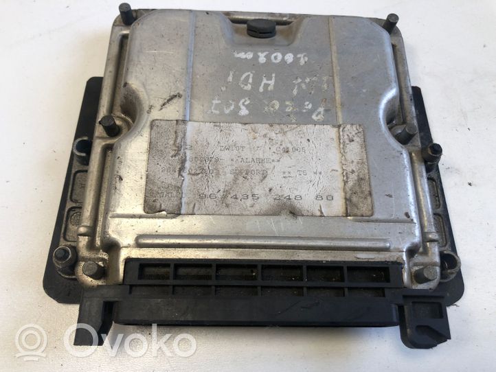 Citroen C4 I Picasso Engine control unit/module 0281010747