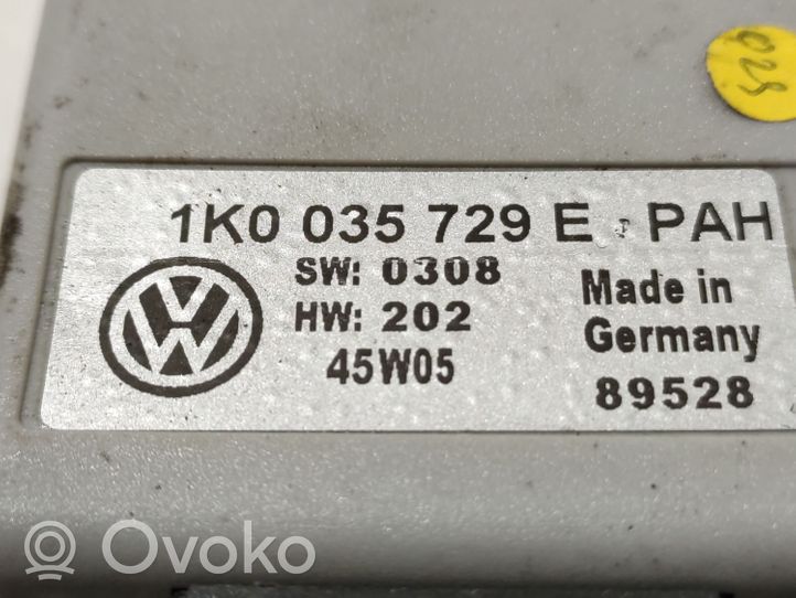 Volkswagen Touran I Puhelimen käyttöyksikkö/-moduuli 1K0035729E