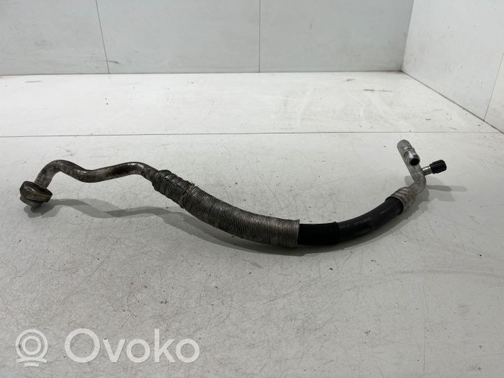 Audi A5 8T 8F Manguera/tubo del aire acondicionado (A/C) 8K0260707