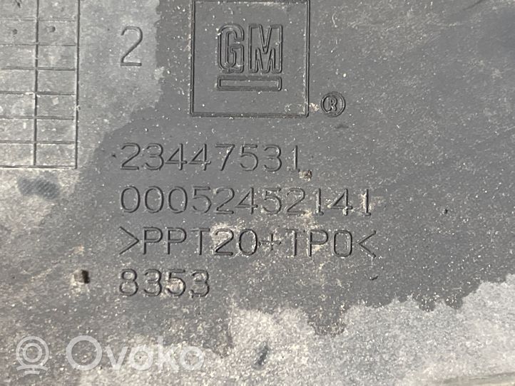 Opel Insignia A Radiatoru dekoratīvā apdare 23447531