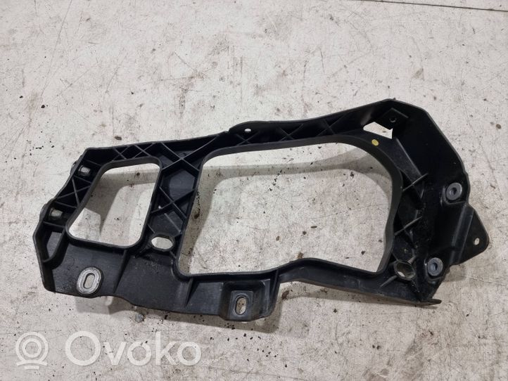 Volkswagen Touareg II Headlight/headlamp mounting bracket 7P6806510