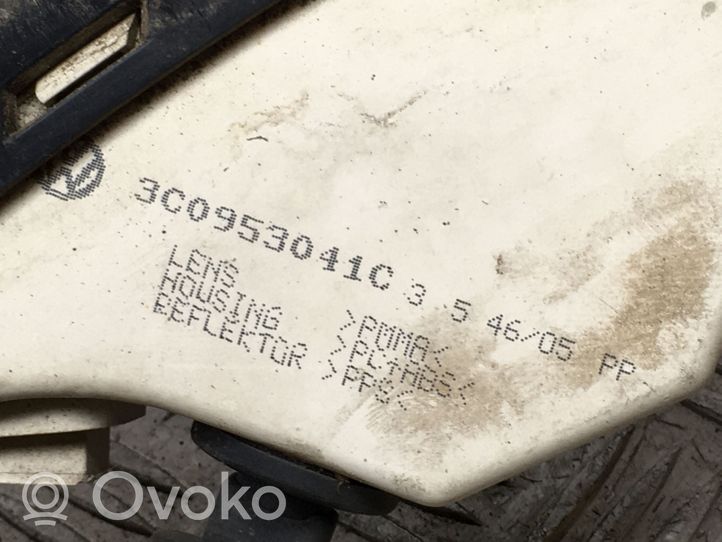 Volkswagen PASSAT B6 Etusuuntavilkku 3C0807717