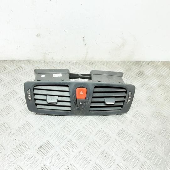 Renault Fluence Centrālais gaisa ventilācijas režģis 100010027