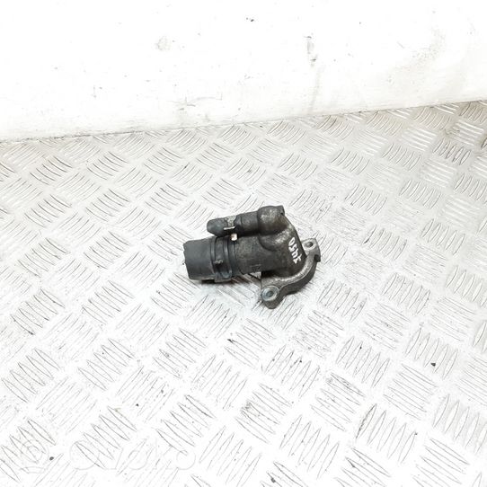 Subaru Legacy Boîtier de thermostat / thermostat 