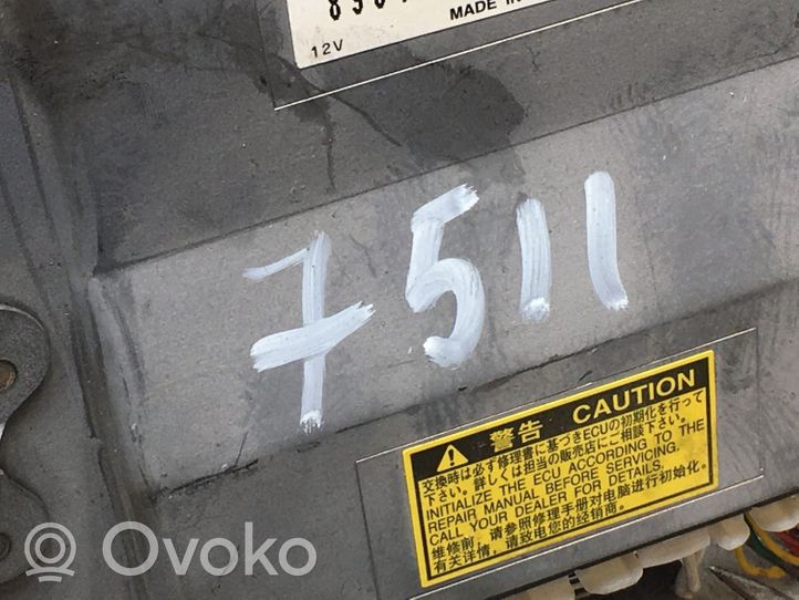 Toyota Prius (NHW20) ABS-ohjainlaite/moduuli 8954047120