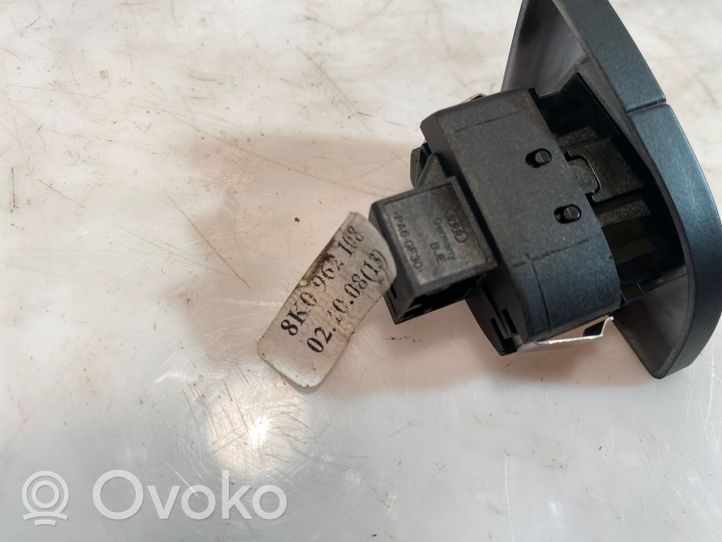 Audi A4 S4 B8 8K Interruttore a pulsante della chiusura centralizzata 8K0962108