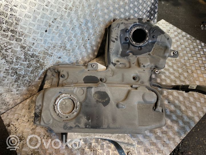 Audi A7 S7 4G Réservoir de carburant 2842629