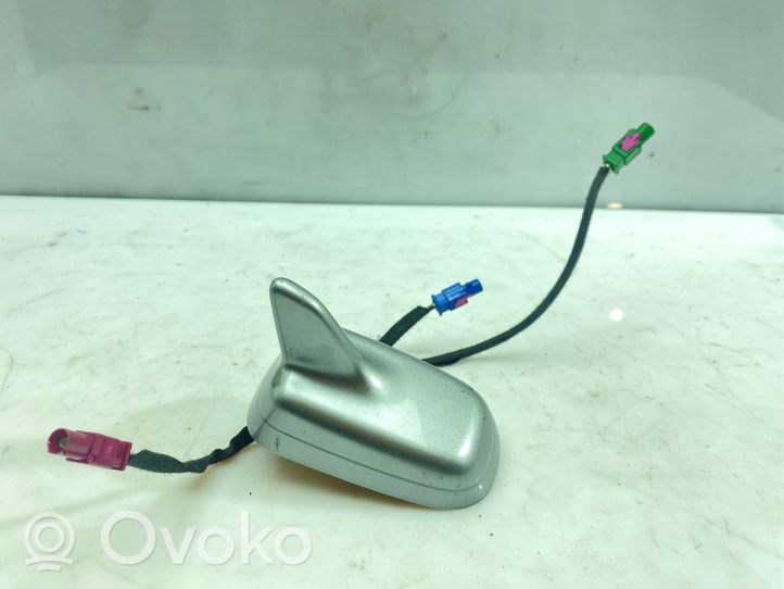 Audi Q5 SQ5 Antenne GPS 8R0035503C