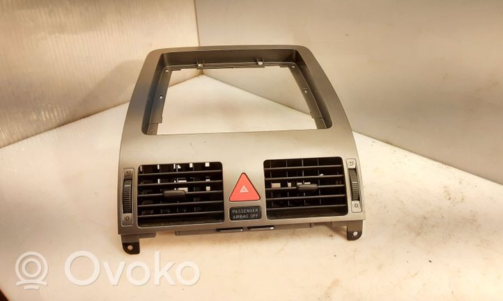 Volkswagen Touran I Rejilla de ventilación central del panel 1T1819728C