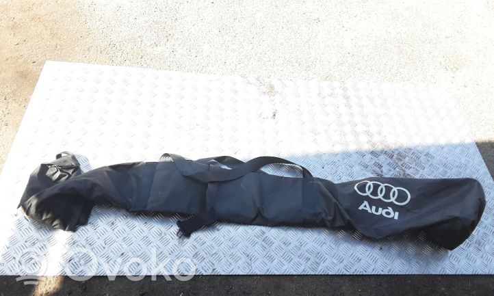 Audi A6 S6 C6 4F Sac à skis 4F0885215