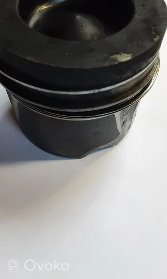 Audi A6 S6 C7 4G Piston 8372T