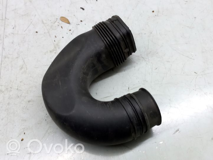 Volkswagen Jetta VI Oro paėmimo kanalo detalė (-ės) 5C0129618C