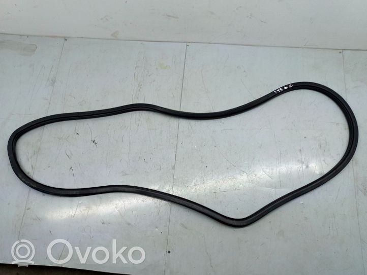 Volkswagen Jetta VI Rear door rubber seal (on body) 5C6867911H