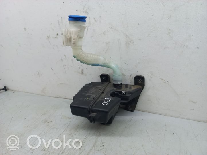 Volkswagen Jetta USA Réservoir de liquide lave-glace 17A955453