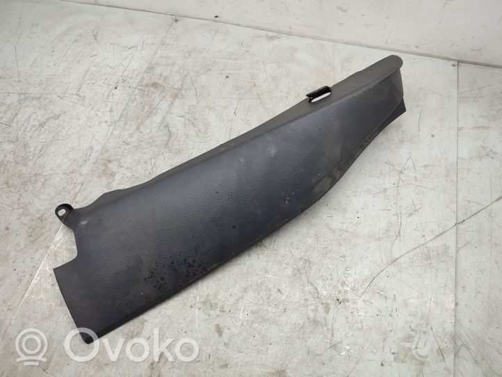 Volkswagen Jetta VI Rivestimento superiore laterale del sedile posteriore 5C6867765