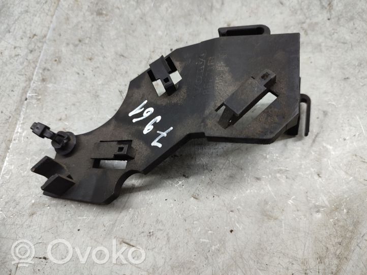 Volvo S60 Altra parte del vano motore 8627161