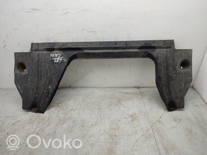 Volkswagen PASSAT B5 Engine splash shield/under tray 8E0825215