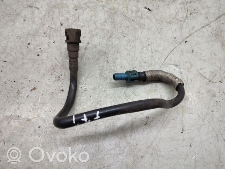 Opel Signum Vacuum line/pipe/hose 9202100