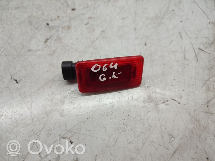 Opel Signum Lampka podsufitki tylna 24426214