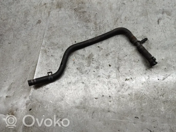 Volkswagen Golf IV Tubo flessibile del liquido di raffreddamento del motore 1J0122447K