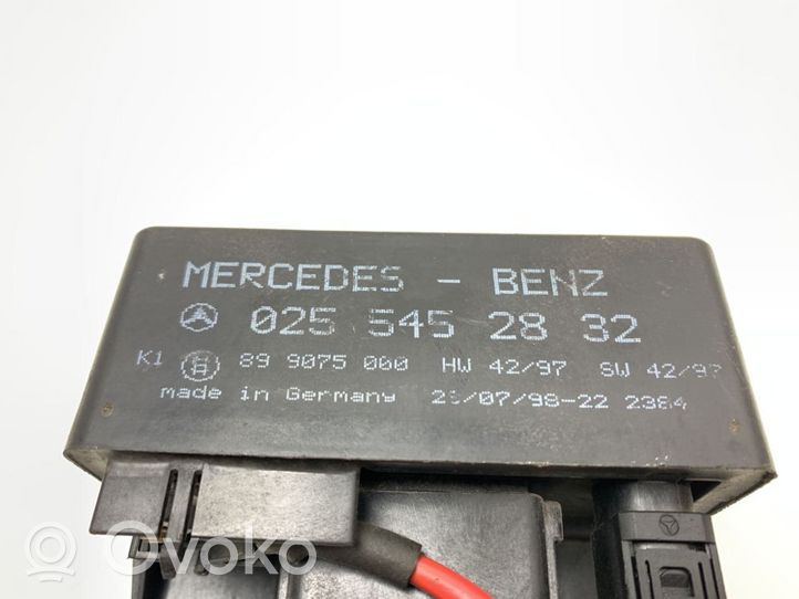 Mercedes-Benz A W168 Przekaźnik / Modul układu ogrzewania wstępnego 0255452832