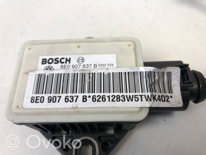 Audi A4 S4 B7 8E 8H Vakaajan pitkittäiskiihtyvyystunnistin (ESP) 8E0907637B