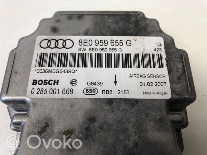 Audi A4 S4 B7 8E 8H Turvatyynyn ohjainlaite/moduuli 0285001668