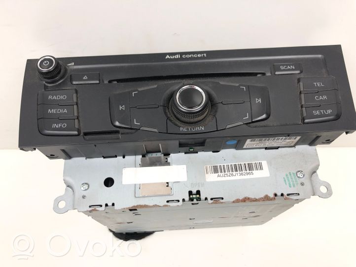 Audi A5 8T 8F Panel / Radioodtwarzacz CD/DVD/GPS 8T2035186P