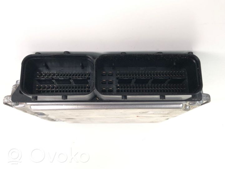 Volkswagen Golf V Sterownik / Moduł ECU 03L906022KF