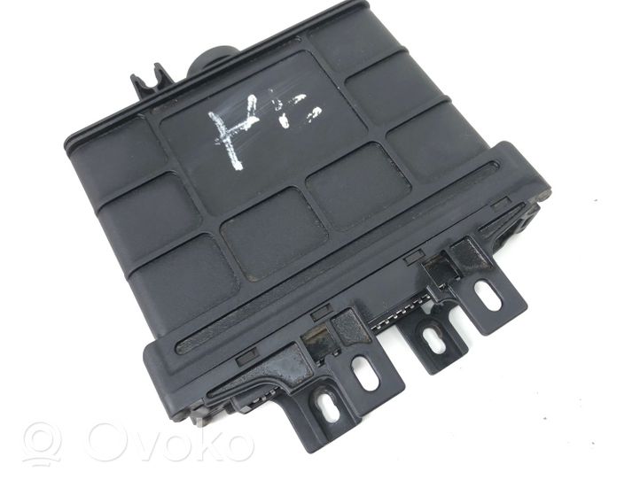 Audi A3 S3 8L Sterownik / Moduł ECU 01M927733FA