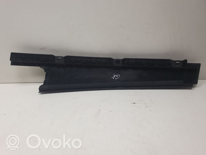 Volkswagen PASSAT B8 Rivestimento modanatura del vetro della portiera posteriore 3G0839901T