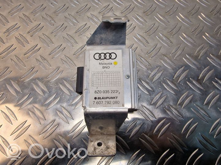 Audi A2 Amplificateur de son 8Z0035223
