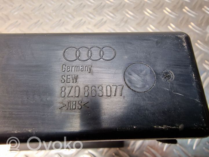 Audi A2 Kojelaudan säilytyslokero 8Z0863077