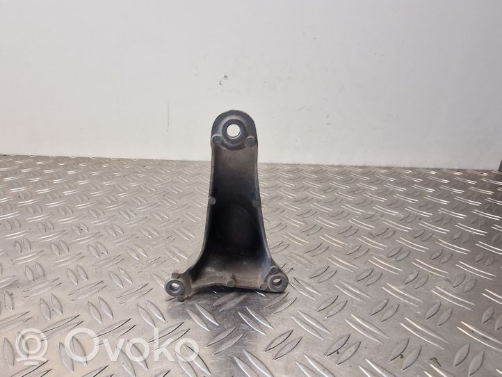 Audi A8 S8 D3 4E Supporto di montaggio scatola del cambio 4E0399114AT