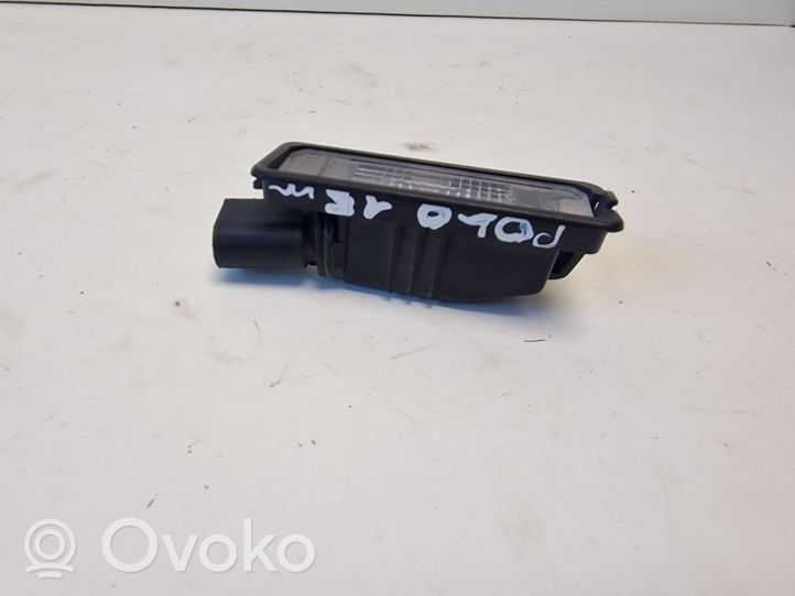 Volkswagen Polo V 6R Number plate light 1K8943021