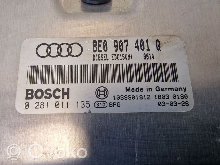 Audi A4 S4 B6 8E 8H Moottorin ohjainlaite/moduuli 8E0907401Q