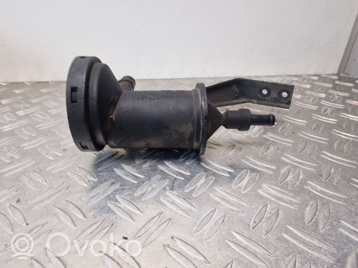 Audi A8 S8 D2 4D Eļļas nogulsnētava (separators) 057103495C