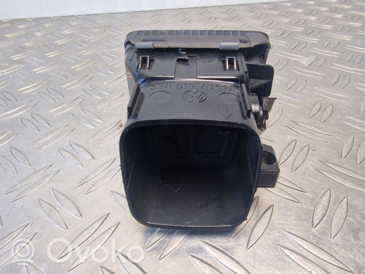 Volkswagen PASSAT B5.5 Copertura griglia di ventilazione laterale cruscotto 3B0819704D