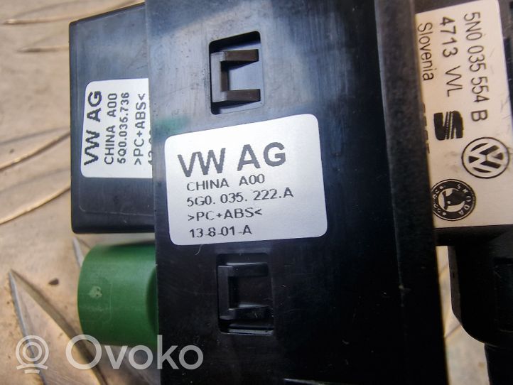 Volkswagen Golf VII Gniazdo / Złącze USB 5G0035222A