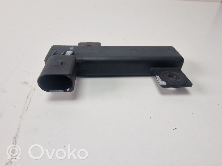 Audi A8 S8 D3 4E Interjero komforto antena 3D0909133E