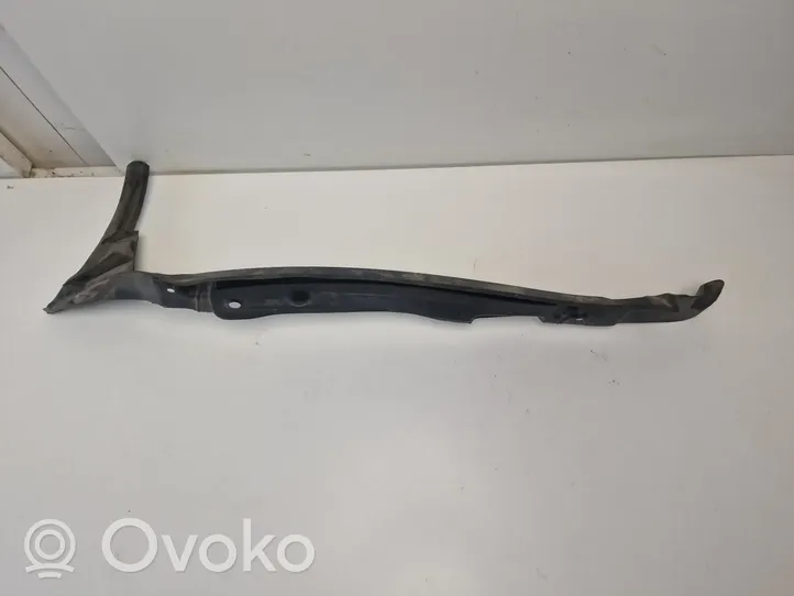 Audi Q7 4L Panel wykończeniowy błotnika 4L0821112