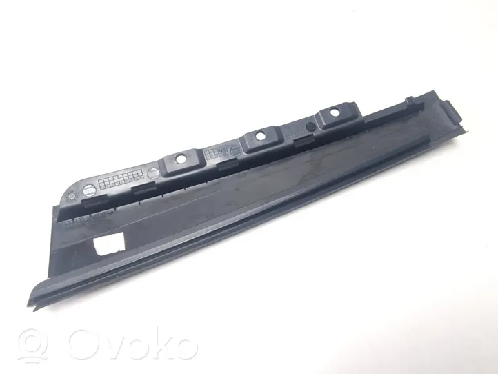 Audi A3 S3 8V Rivestimento modanatura del vetro della portiera posteriore 8V4839901