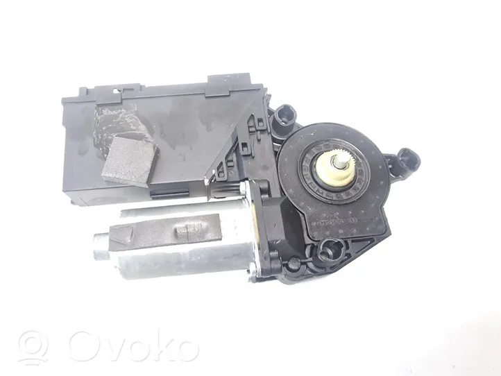 Volkswagen Phaeton Front door window regulator motor 3D1959702F