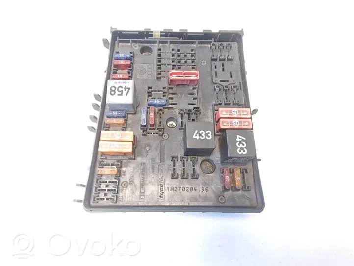 Volkswagen Touran I Fuse module 1K0937124H