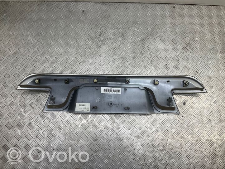 BMW 7 F01 F02 F03 F04 Number Plate Surrounds Holder Frame 7186533