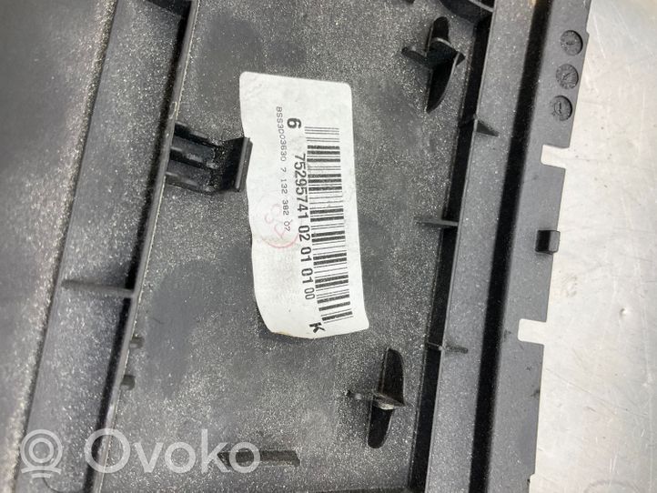 BMW 3 E90 E91 Other center console (tunnel) element 7132382