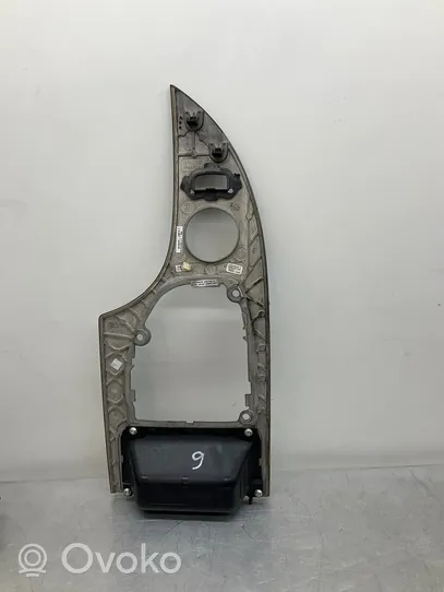 BMW 5 E60 E61 Embellecedor de la consola central 6989862