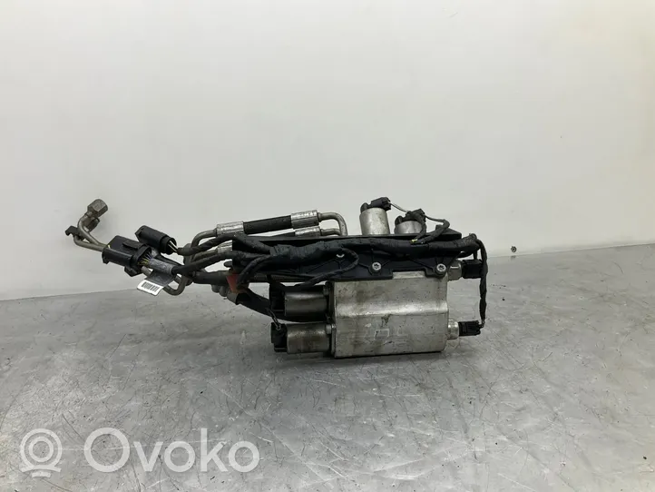 BMW 5 E60 E61 Stabilizator aktywny osi przedniej / Zestaw 6781488