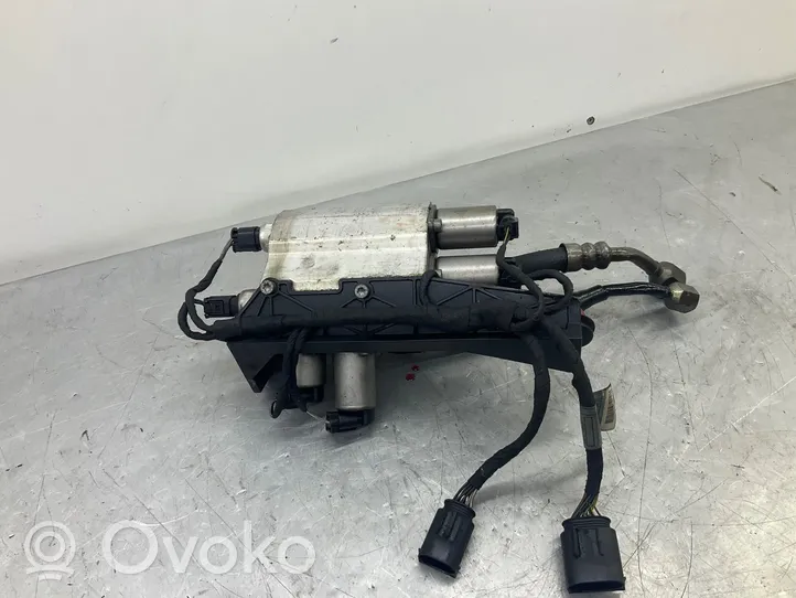 BMW 5 E60 E61 Stabilizator aktywny osi przedniej / Zestaw 6781488