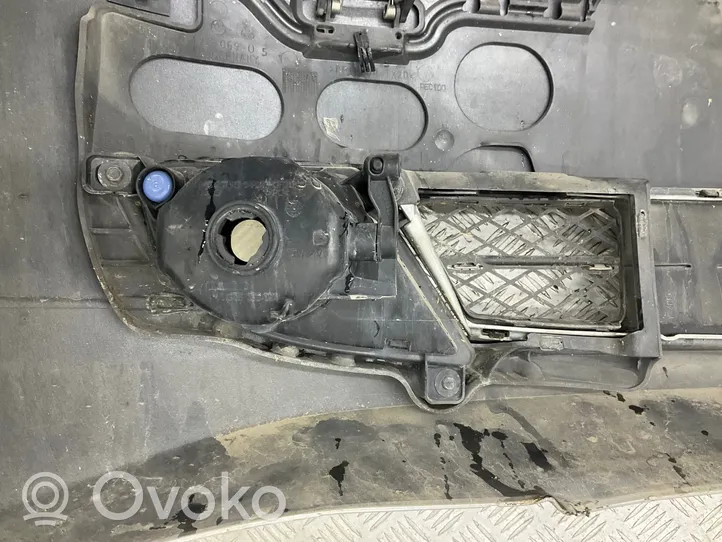 BMW 5 E60 E61 Paraurti anteriore 